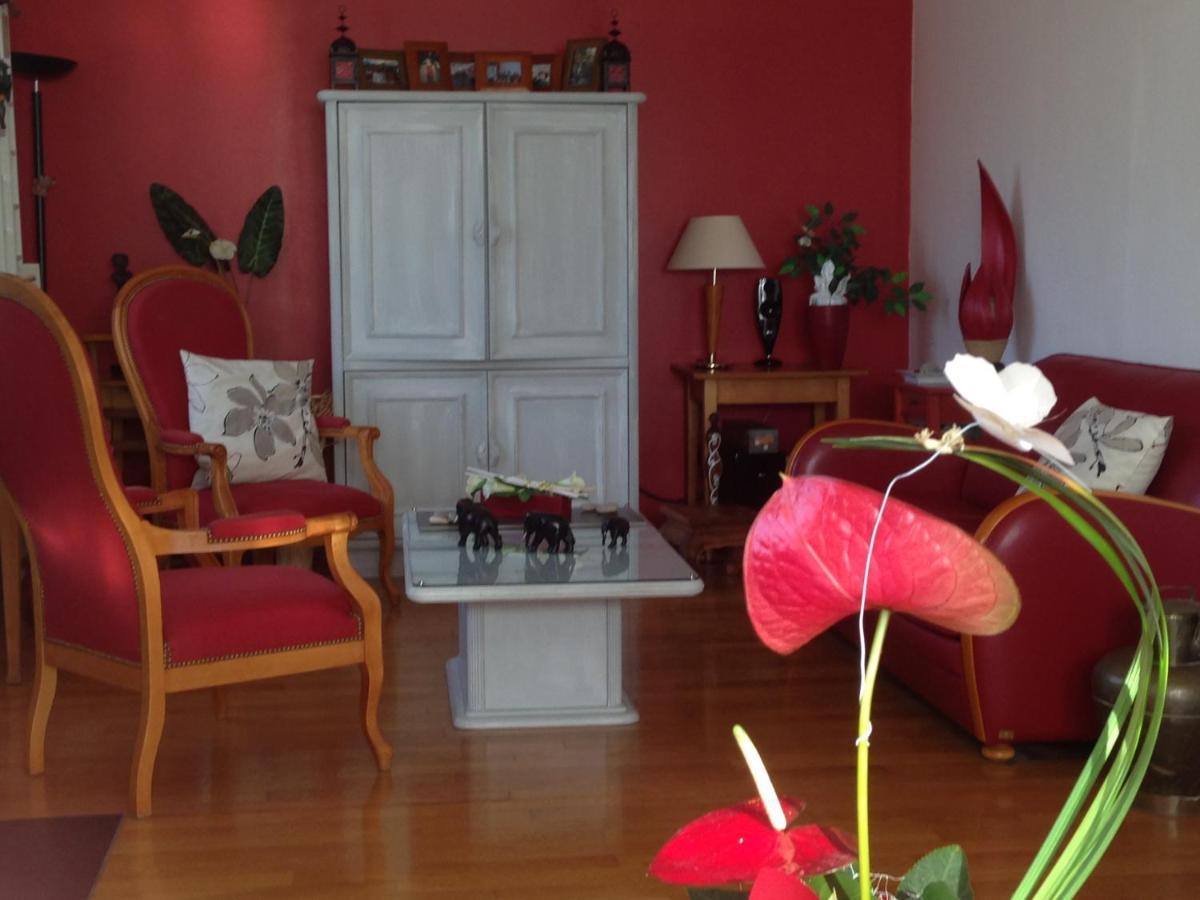 A l'Orée du Parc Bed and Breakfast Besançon Esterno foto